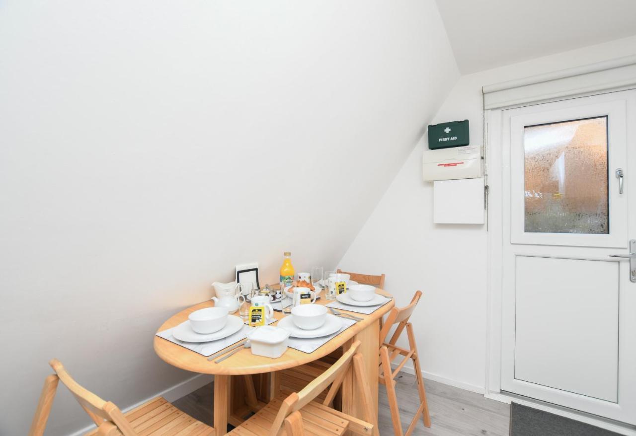 Chalet 47 By The Sea Kingsdown  المظهر الخارجي الصورة